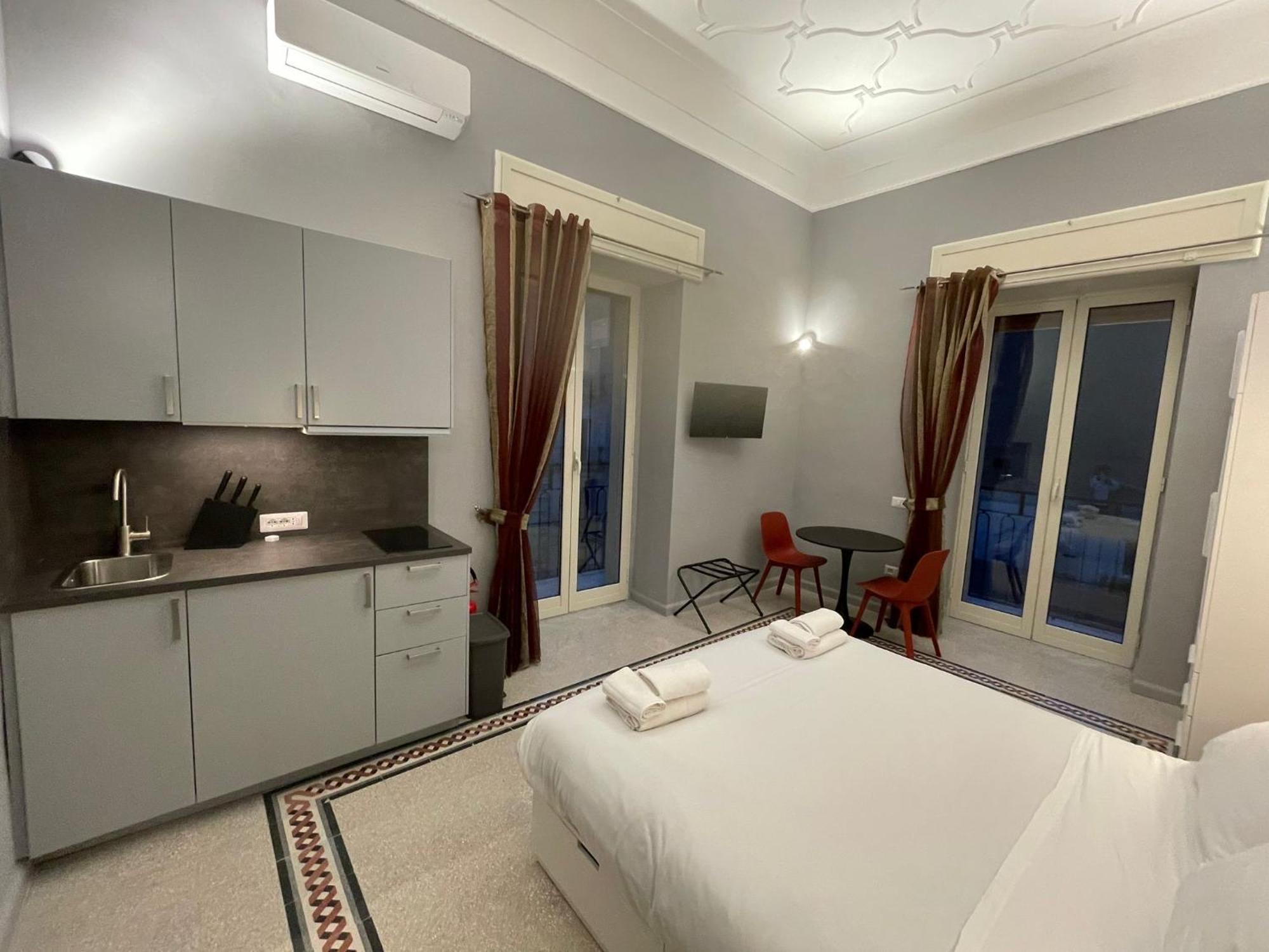 La Cornucopia Apartment Napoli Ngoại thất bức ảnh