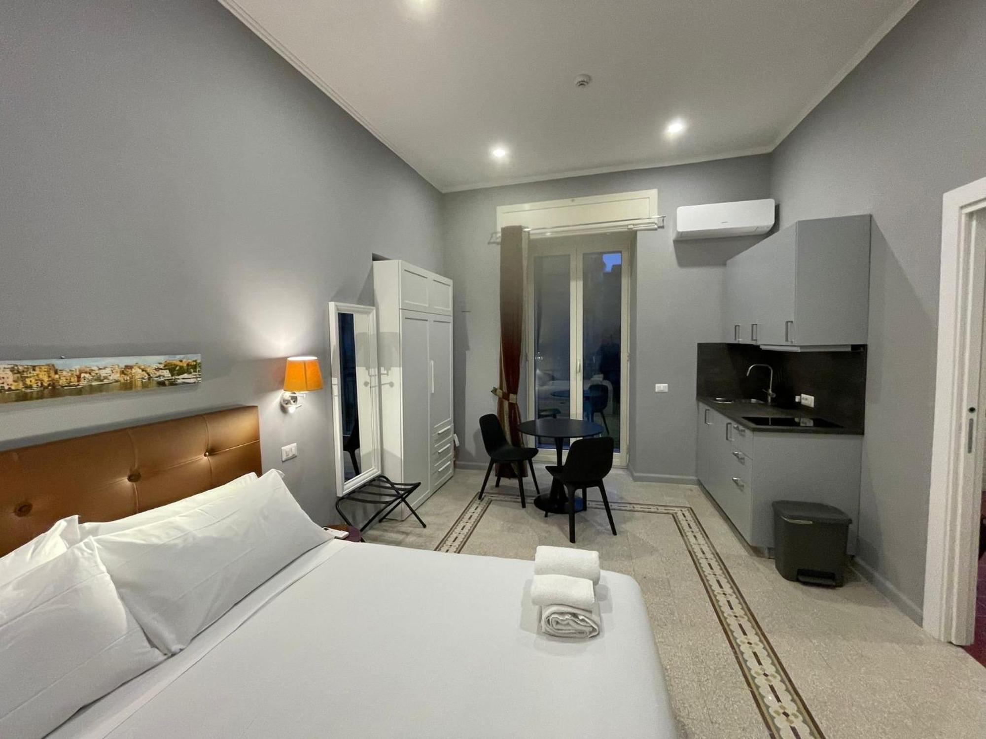 La Cornucopia Apartment Napoli Ngoại thất bức ảnh